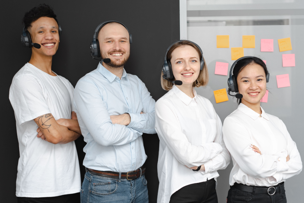 Contact and support team